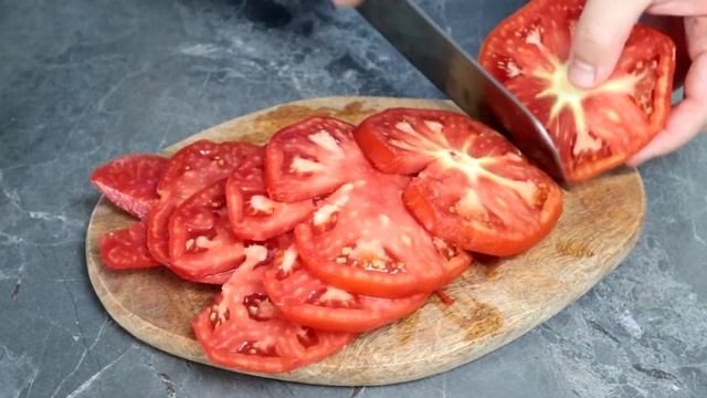 Всегда к шашлыку делаю такую закуску из помидоров. Разлетается быстрее шашлыка смотреть онлайн