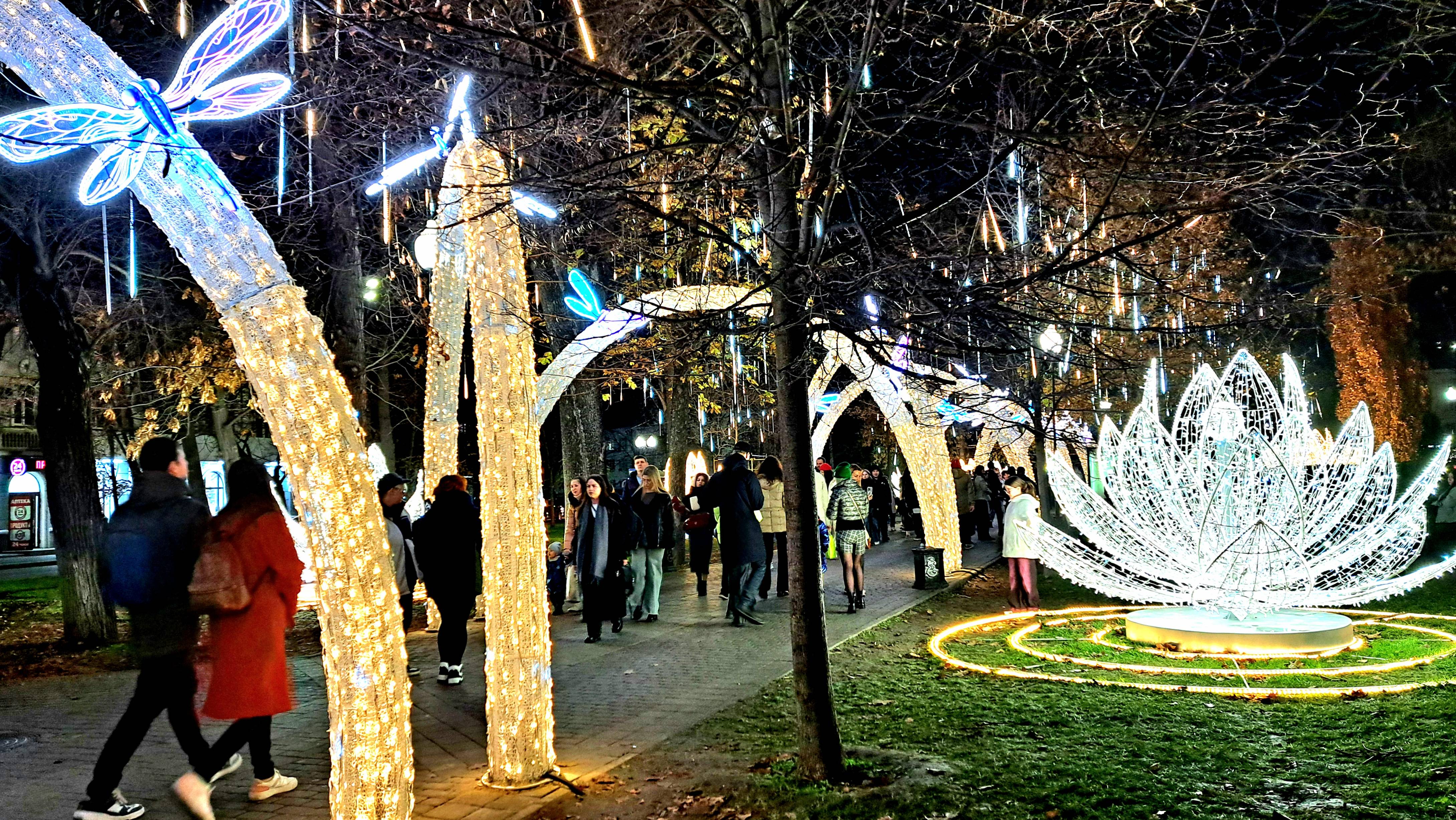 Новогодний подарок Галицкого Краснодару - 2 километра красоты! смотреть онлайн