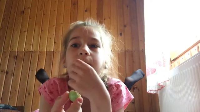 Пробую unicorn balls смотреть онлайн