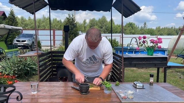 КУРИЦА ПО-АДЖАРСКИ В КАЗАНЕ НА КОСТРЕ Рецепт курицы которой невозможно испортить. смотреть онлайн