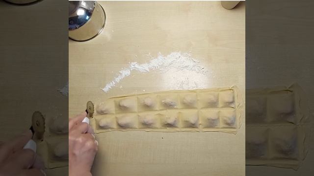 Пельмени по другому/Разных сортов и видов смотреть онлайн