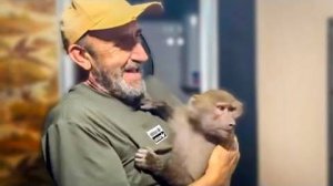 НАКОНЕЦ ТО! Люся первый раз увидела Тосю, по моему у нее шок!