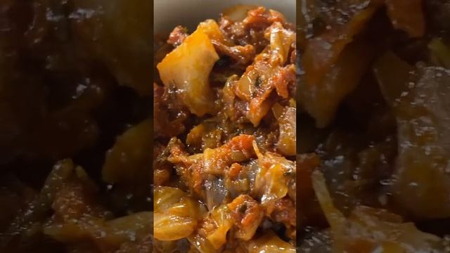 Солянка по Московски с каперсами и вялеными томатами … смотреть онлайн