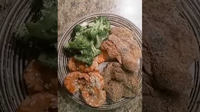 #friedporkchops #steamedbroccoli #sautéedprawn смотреть онлайн