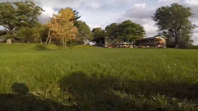 Woods mow n machine zero turn in action смотреть онлайн