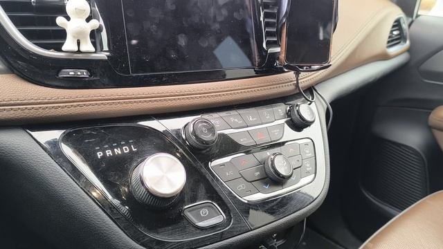 Chrysler Pacifica Limited обзор, семейный обзор удобство эксплуатации смотреть онлайн