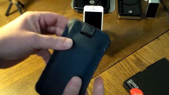 VaultSkin Windsor Leather Case for iPhone5 & 5S смотреть онлайн