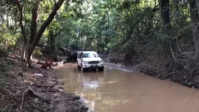 Jeep Grand Cherokee WK recovery Palm creek смотреть онлайн
