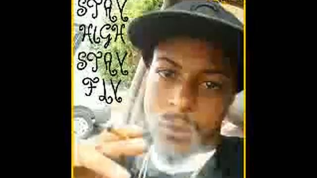 QL-TURN ME UP смотреть онлайн