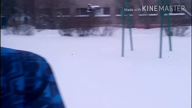 ЗА СНЕГОВИК И ДВОР СТРЕЛЯЮ В УПОР смотреть онлайн