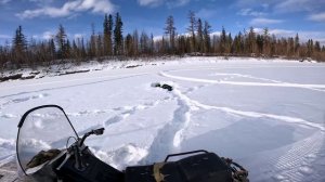 Подлёдная рыбалка возле деревни, ловим щук на удочку и на стукалке налимов
