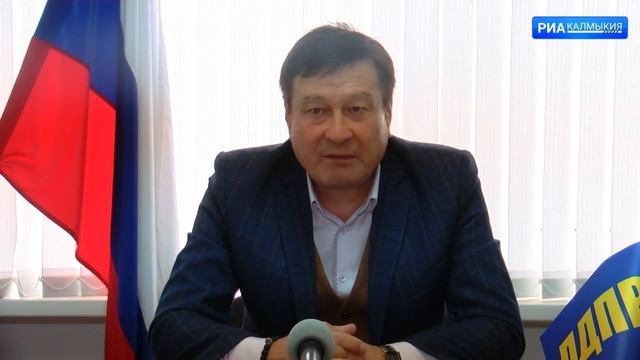 Представители политических партий прокомментировали итоги выборов смотреть онлайн