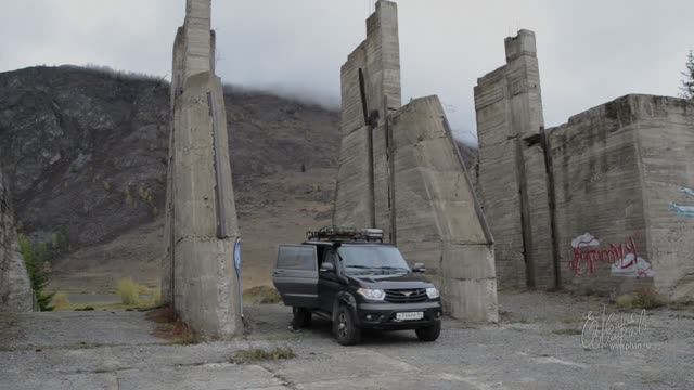 12 Чуйская ГЭС - старая дорога через перевал Чеке-Таман (Горный Алтай)