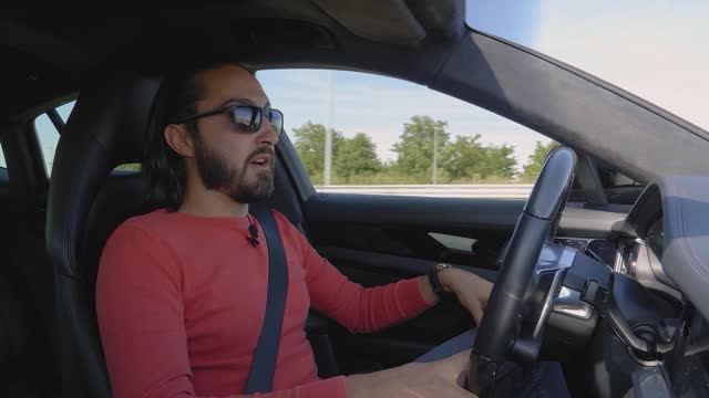 On Motion - Panamera