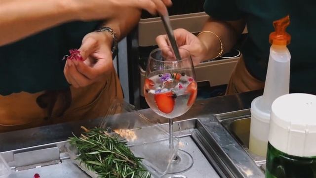 EP3: Colonial Glass House At Botanic Backyard Bar & Restaurant Bangkok (Khaosan Road)