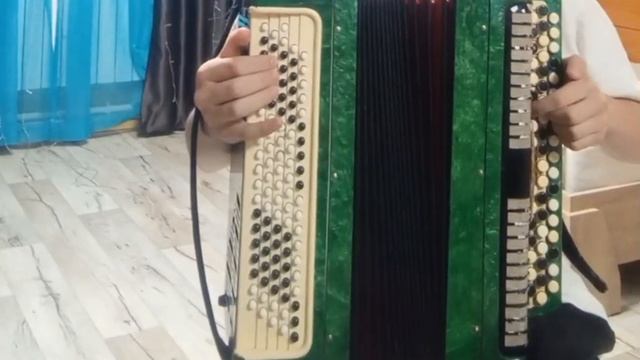 "Йале иркэм карап кара" на баяне | Татарские песни на баяне смотреть онлайн