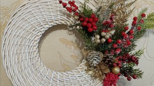 Новогодний венок из ротанга своими руками. Завершение плетения. Что же получилось в итоге? #венок