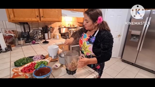Cocinando ,Cotorriando y Comiendo En Familia 👨👩👧👦🥰 смотреть онлайн
