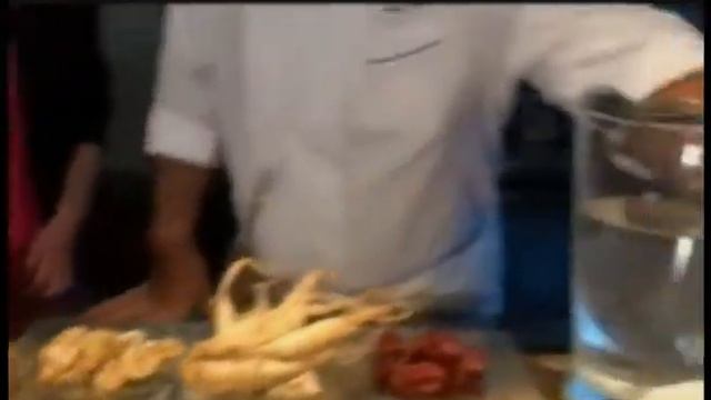 Ritz Carlton Pentagon-- Chef Fred Chicken soup смотреть онлайн