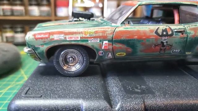 Built up AMT 1970 Impala SS 1/25 scale model kit смотреть онлайн