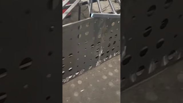 Изготовление корзин для кондиционеров #екб #кондиционер #shorts #адвтехнологии #сварка смотреть онлайн