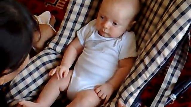 20090425 Matt and Ester смотреть онлайн