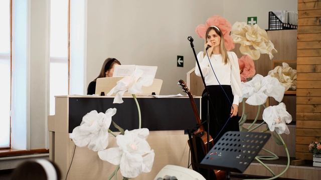 Иисус въезжает в Иерусалим. Пение Парфёненко Катя. смотреть онлайн