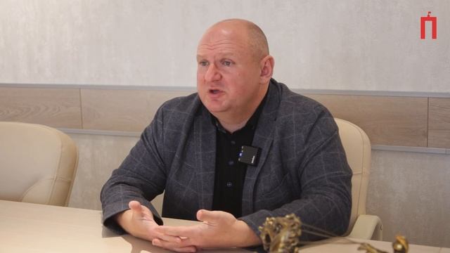 «Будем выпускать на линию в Воронеже 200 автобусов из требуемых 1300», - депутат Дмитрий Крутских смотреть онлайн