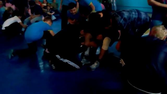 Медицинская помощь смотреть онлайн