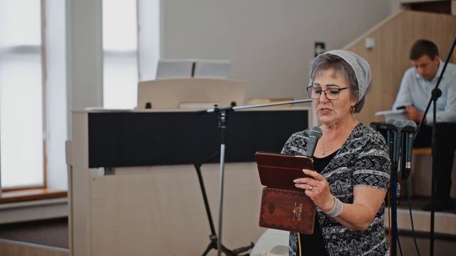 Стихотворение. Ивченко Лариса. смотреть онлайн