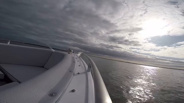 519 Wild rider powered by 115hp Pro XS Mercury- bow camera смотреть онлайн