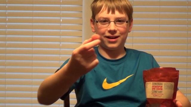 12-yr-old eats Ghost Pepper Gumballs ... Vat19 : Crude Brothers смотреть онлайн