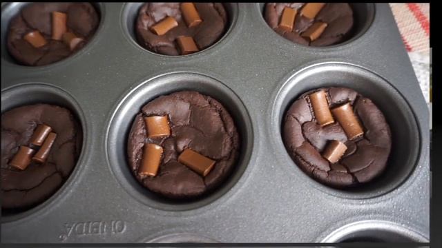 VEGAN School Lunch Ideas | HEALTHY BLACK BEAN BROWNIES смотреть онлайн