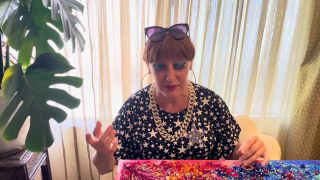 Вышивка бисером, бусами, стразами и пайетками. Картина Инь Ян Монада. Продвижение работы. Вышита 85 смотреть онлайн