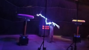 музыка из катушки тесла