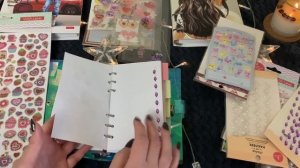 ЗАЛИПАТЕЛЬНОЕ ASMRОФОРМЛЯЮ БЛОКНОТ КЛЕЮ НАКЛЕЙКИ/НЕЖНЫЙ ШЕПОТ/ASMR Journal with Me, Stickers