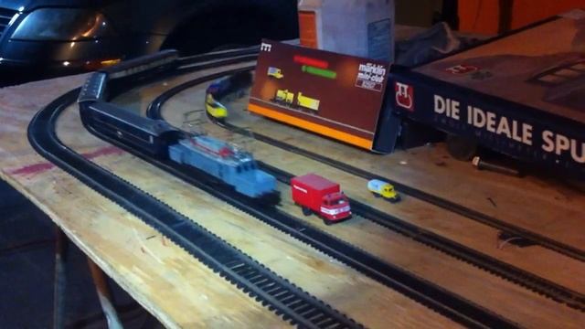 TT Zeuke Kerwandel Express and Maerklin Z 82507 "Fritz Homann AG" test run смотреть онлайн