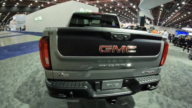 NEW 2023 SIERRA AT4X vs. 2023 Sierra AT4X AEV Edition! смотреть онлайн