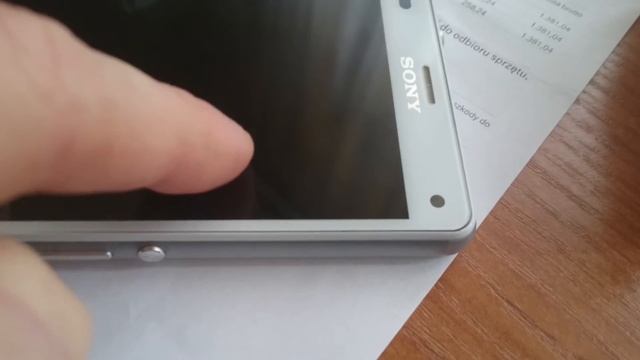 Sony Z3 Compact (D5803) - odklejający się ekran. смотреть онлайн