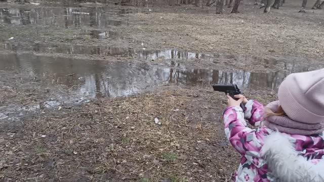 Время пострелять смотреть онлайн