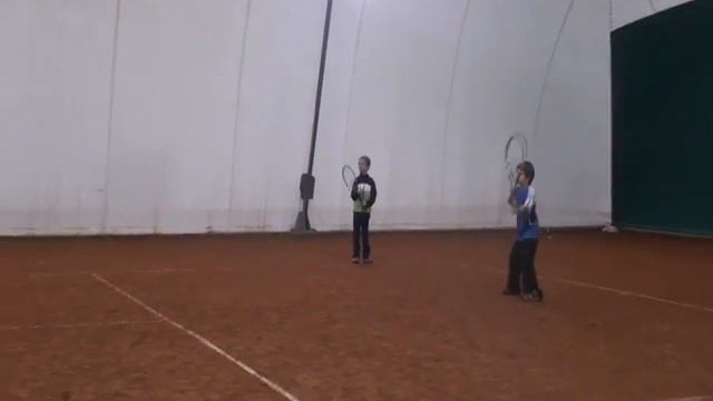 Milian 6 ans 1/2 frappe coup droit смотреть онлайн