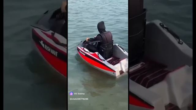 1000008399.mp4 смотреть онлайн