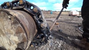 Замена ходовой на гусеничном экскаваторе Volvo 210