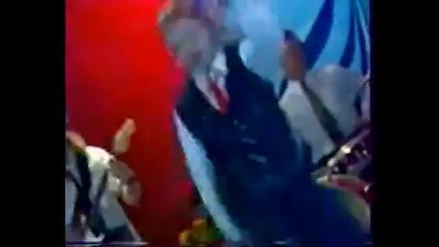 "Кирпичики" Авт., исп.- Б. ВОЙШКО и гр."ПАПА БО" смотреть онлайн