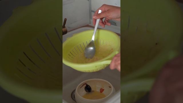 Рецепт САМОГО ВКУСНОГО КЛУБНИЧНО-ЛИМОННОГО МОРОЖЕНОГО 🍋🍓 | тгк: @darablogs смотреть онлайн