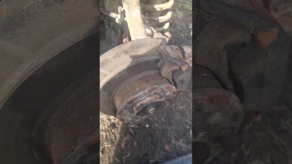 Хруст в колесе нива шевроле. Наружний шрус.