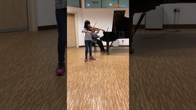 Chloe Chua - Romance in G, Op. 26, J.S. Svendsen, Early 2018 (Age 11) смотреть онлайн