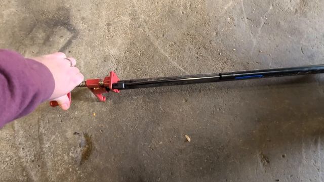 Changing Lift Gate And Glass Struts, 2000-2006 Suburban, Tahoe, Yukon, Escalade