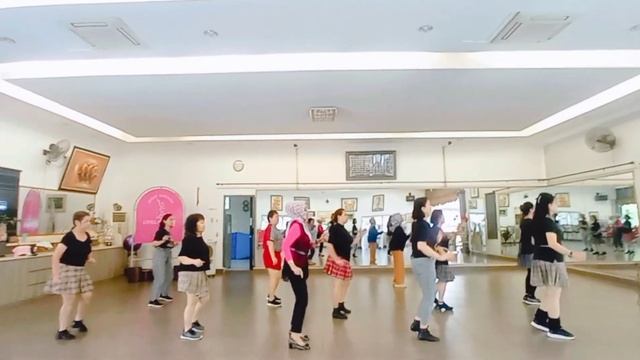 Maria Merengue Line Dance (2nd Upload ) Choreo Harry Heng ( INA) - June 2023 | Happy Class смотреть онлайн