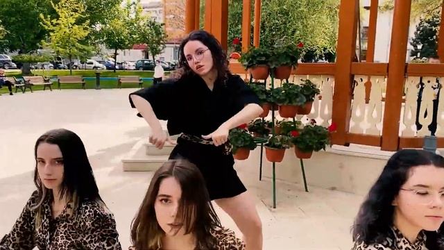 [KPOP IN PUBLIC ROMANIA] MAMAMOO (마마무) - AYA Dance Cover | Quasar смотреть онлайн